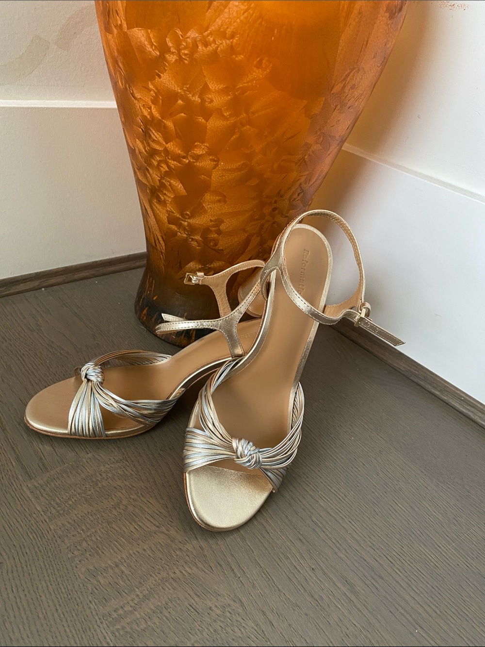 Reformation Petra metallic leather Sandals - Gold